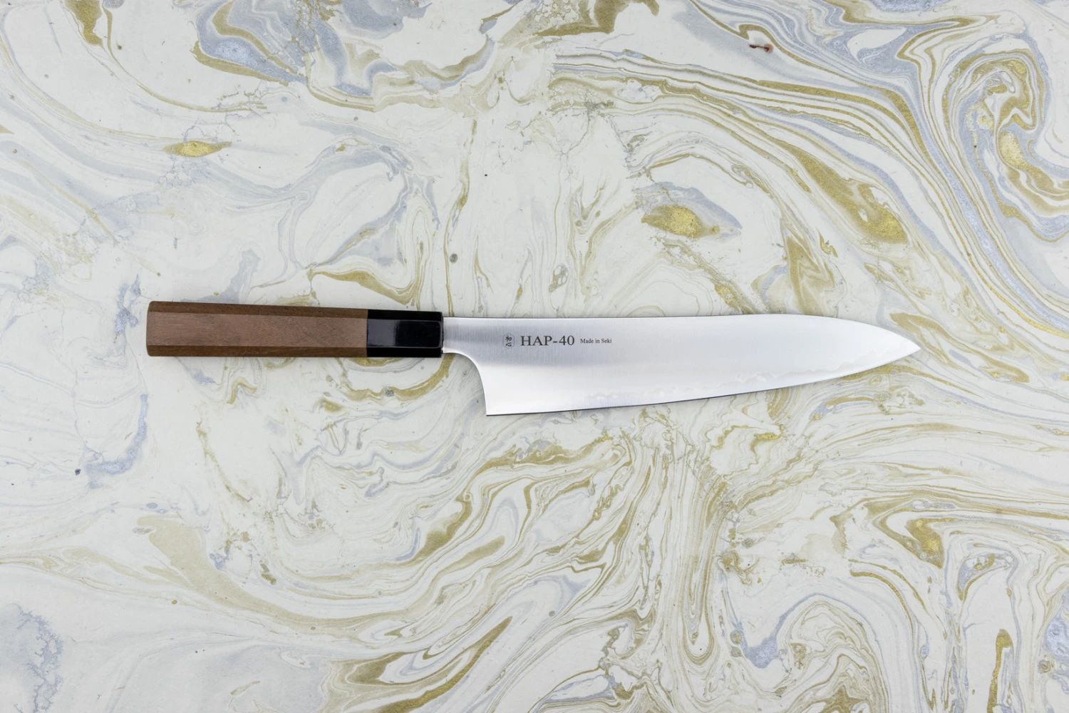 Hatsukokoro Hayabusa HAP40 Gyuto 210mm 3 Hatsukokoro Hayabusa HAP40 Gyuto 210mm