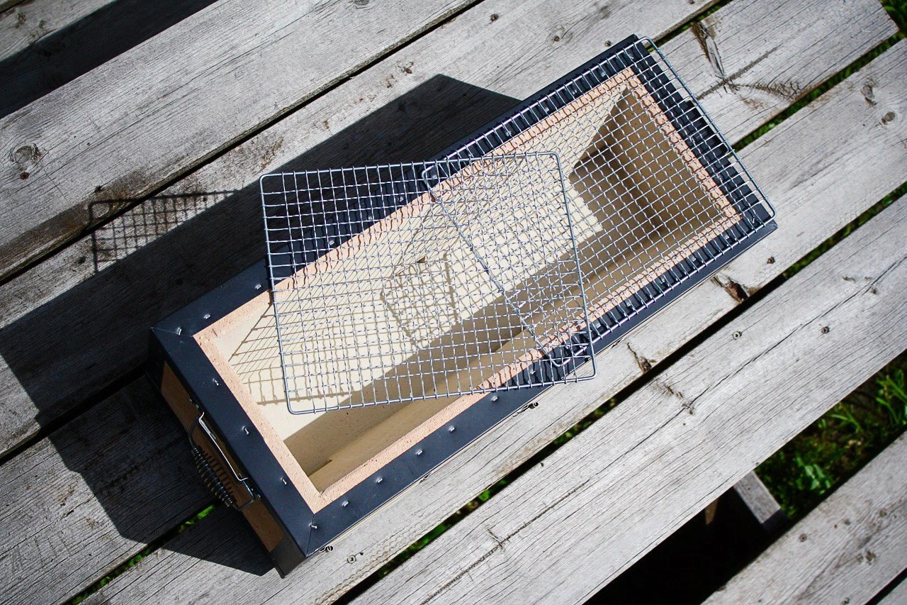 Kaginushi Konro Medium Yakitori Grill - BQ-8WF 4 Kaginushi Konro Medium Yakitori Grill - BQ-8WF - Image 2