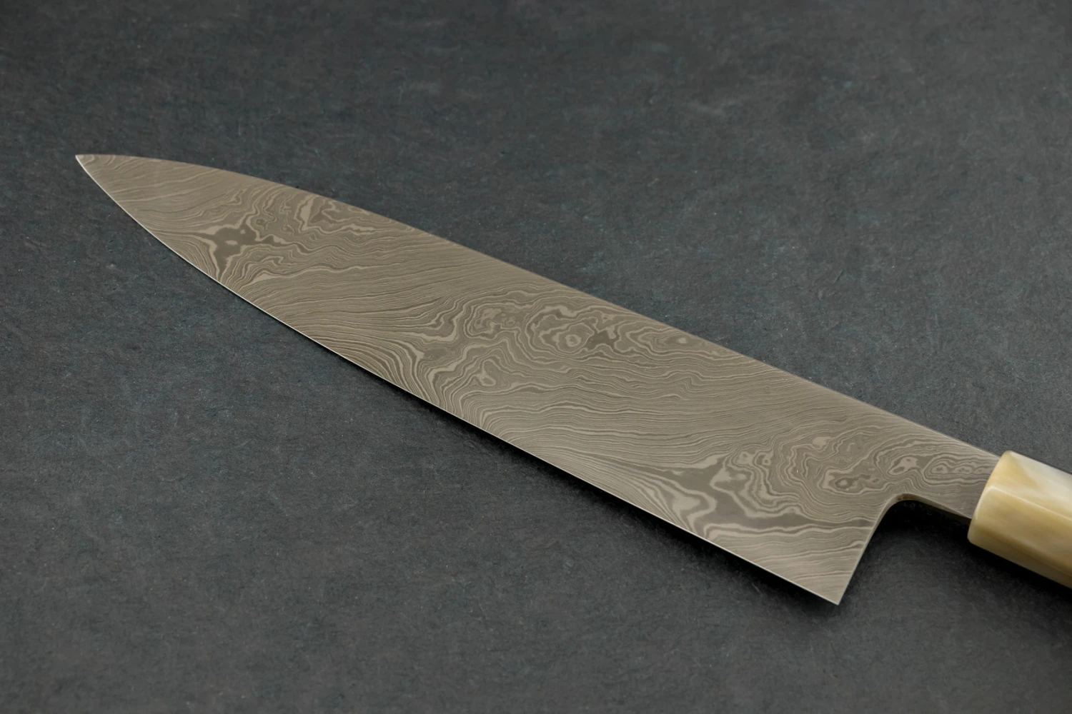 Shoichi Hashimoto Tobigumo Coreless Torsion Damascus Gyuto 240mm 5 Shoichi Hashimoto Tobigumo Coreless Torsion Damascus Gyuto 240mm - Image 3