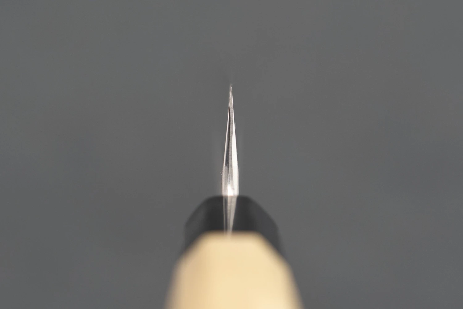 Sakai Kikumori Kikuzuki Rin Kiritsuke Petty 135mm 5 Sakai Kikumori Kikuzuki Rin Kiritsuke Petty 135mm - Image 3