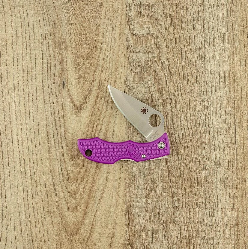 Spyderco Ladybug Pocket Knife 3 Spyderco Ladybug Pocket Knife