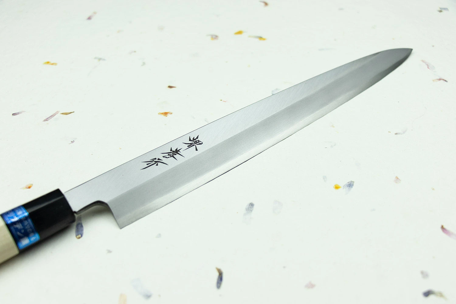Sakai Takayuki AUS-8 INOX Yanagiba 300mm 5 Sakai Takayuki AUS-8 INOX Yanagiba 300mm - Image 3