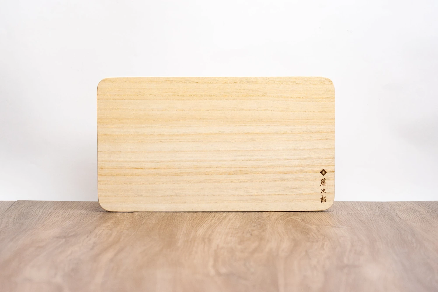 Tojiro Paulownia Cutting Board 8 Tojiro Paulownia Cutting Board - Image 6